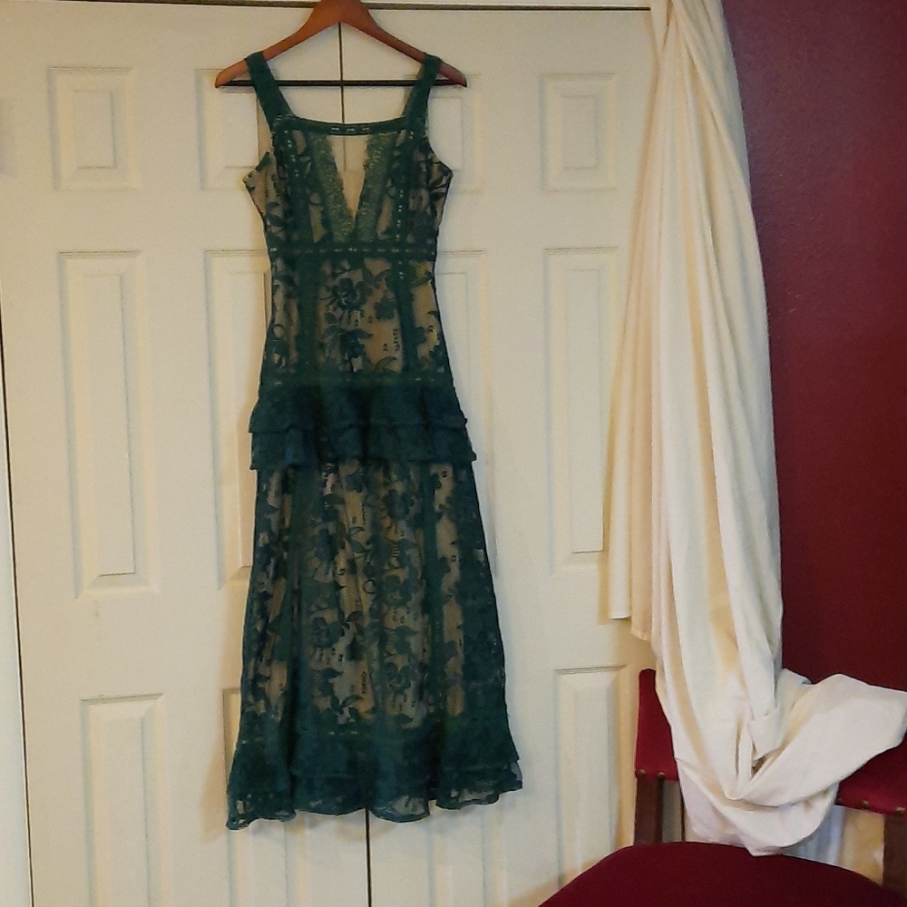 Venus Emerald Green Maxi Dress